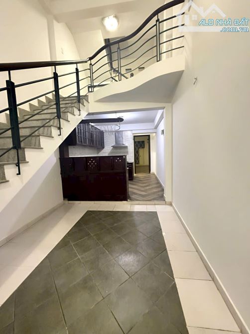 🏡💥GIÁP Q1💥NGUYỄN VĂN LẠC💥BÌNH THẠNH💥SÁT MẶT TIỀN💥50M2💥5 TẦNG💥CHỈ 8.x TỶ TL🌹