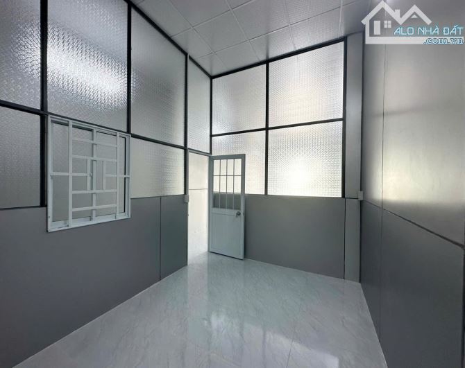 Cho thuê nhà trệt mới xây xong trục chính hẻm Trần Phú vị trí cực đẹp để kinh doanh - 1