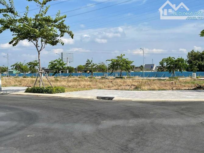 Bán nhanh lô đất 100m2 -1.2Tỷ Sổ Sẵn Liền kề khu Đô Thị SB Long Thành - 1
