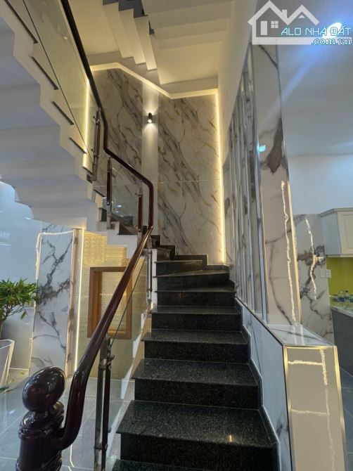 BÁN NHÀ RIÊNG HXH - 3 TẦNG - THỚI AN 04 - 4PN - 60M2 - NHỈNH 5 ĐỒNG - QUẬN 12 - 1