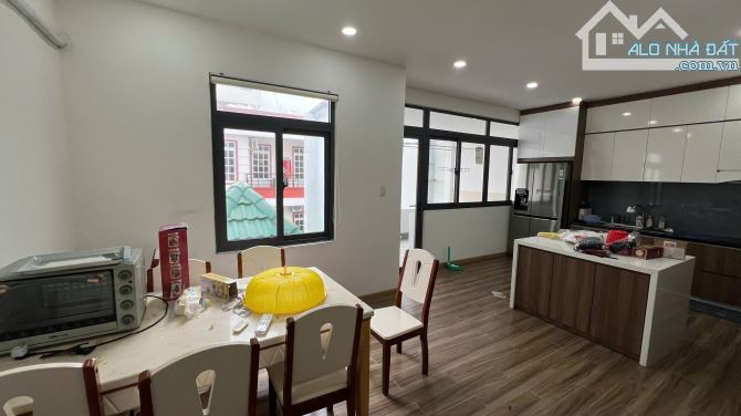 CẦN TIỀN GIẢI QUYẾT CÔNG VIỆC ĐÀNH BÁN GẤP CĂN NHÀ PHƯỜNG NHA TRANG - 1