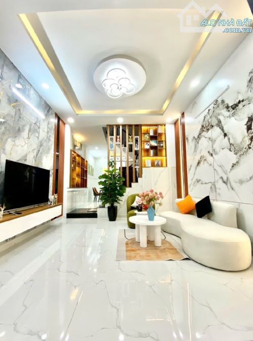 Chủ gửi: bán nhà 1/ Trần Thị Cờ, Q12, 4.2x13m, 4 tầng, oto ngủ trong nhà. Giá 5ty450 - 1