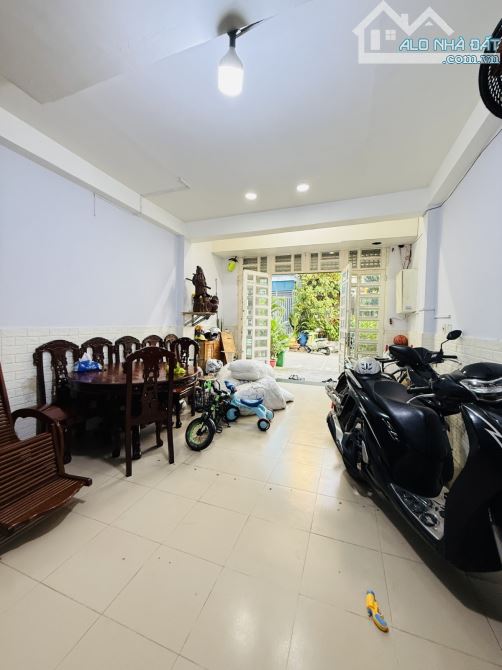 🏡 SIÊU PHẨM NHÀ 3 TẦNG - DT: 66M2 ( 4,1 X 16 ) - HẺM 8M XE TẢI - KHU VIP LÊ VĂN QUỚI - 1