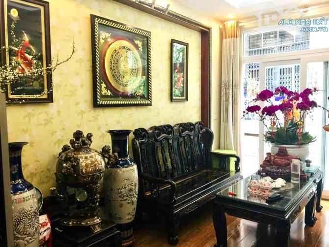 SIÊU PHẨM 5 TẦNG GỖ LIM BÓNG LOÁNG - CÁCH PHỐ Ô TÔ BÙI XƯƠNG TRẠCH CHỈ 20M - Ở NGAY - 1