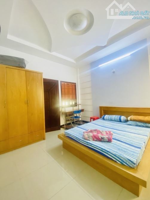 Bán nhà 4 tầng đẹp giá rẻ,  khu phân lô Phan Huy Ích, 4m x 18m, chỉ hơn 7 tỷ thương lượng - 1