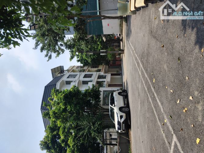 🏡 LÔ GÓC SIÊU ĐẸP THẠCH BÀN - LONG BIÊN, 48m² × 5 TẦNG - DÂN XÂY TÂM HUYẾT 💥💥 - 1