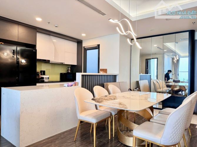Bán căn hộ BRG Diamond Residence Lê Văn Lương 162m2 4pn 3vs 19,5 tỷ Căn góc, full NT - 1