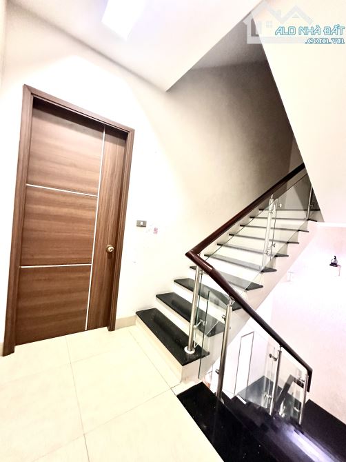 Nhà 4 tầng Mỹ Đình, 66m2, mặt tiền 5m, hướng Tây Nam, gần ô tô - 1