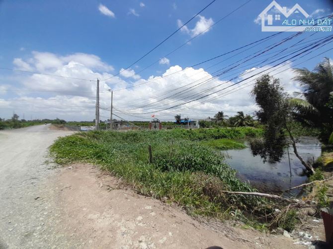 Quá đẹp, 1089m2 đất vườn view kênh cực đẹp chỉ 780tr - 1