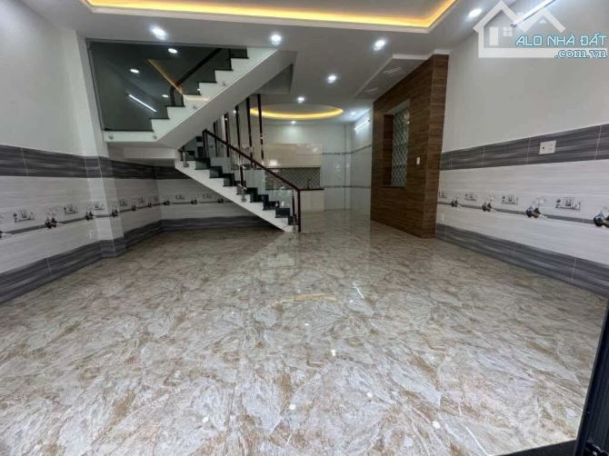 KHU VỰC HOT NGAY HƯƠNG LỘ 2 - NGANG KHỦNG 5M7 - ĐẦU TƯ SINH LỜI GIÁ CHỈ : 6 TỶ 3 - 1