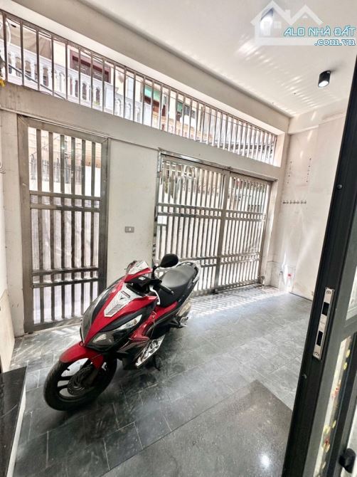 Bán nhà đẹp Mỹ Đình 68m x 5T, MT 5m, ngõ thông, ô tô, Kd, dân xây, Full NT 13,6 tỷ - 1