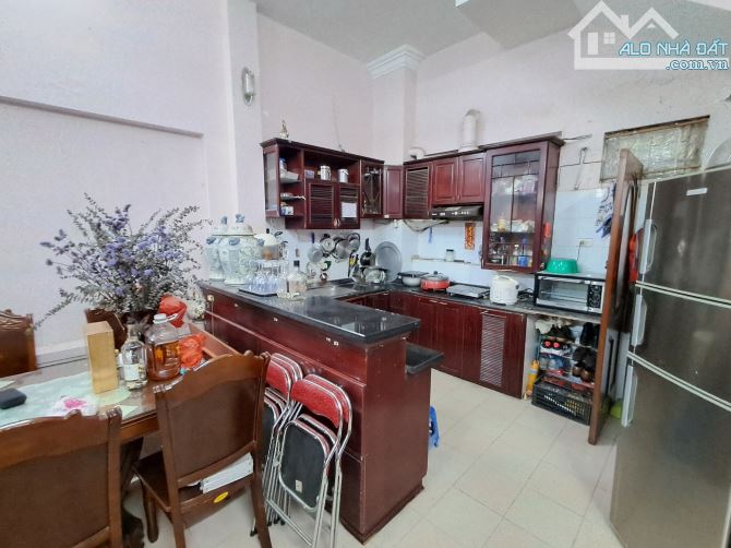 Bán nhà Hàng Bài, 45m2, 5 tầng, mặt tiền 5.2m, 30.5 tỷ, ngõ rộng thoáng, kinh doanh đỉnh - 1