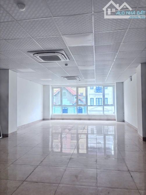 BÁN NHÀ MẶT PHỐ TRƯƠNG CÔNG GIAI - 100m2, 7 tầng, 67 tỷ - THANG MÁY - CÓ HẦM ĐỂ XE - 3