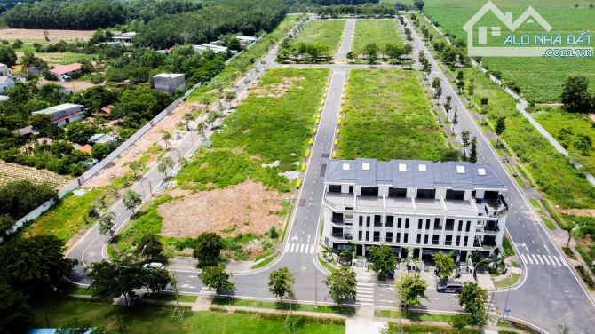 Khu Đô Thị Compound Cao Cấp Salacia Villas ngay TT Phú Mỹ, HCM thanh toán 15% Sở hữu - 1