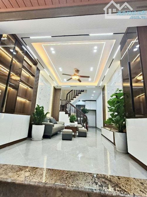 BÁN NHÀ PHỐ KIM NGƯU – 43M² – 4 TẦNG – FULL NỘI THẤT – 9.55 TỶ - 1