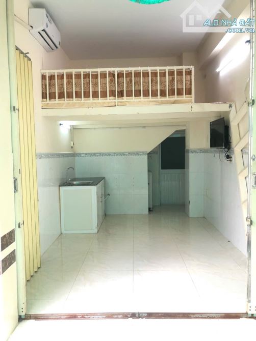 Nhà 5 tầng Âu Dương Lân - Sổ Hồng Vuông Hoàn Công - 7,5 Tỷ TL - 1