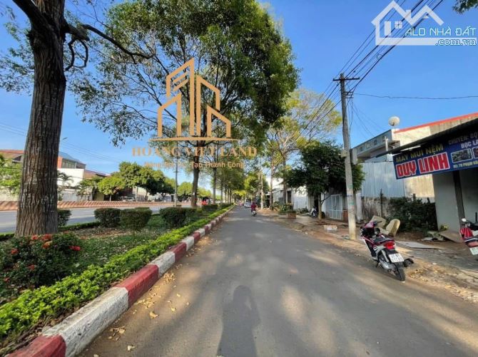 ĐẤT ĐẸP ĐƯỜNG PHẠM VĂN ĐỒNG CÁCH KĐG TÂN PHONG 900M -KHÔNG KHUYẾT ĐIỂM - 1
