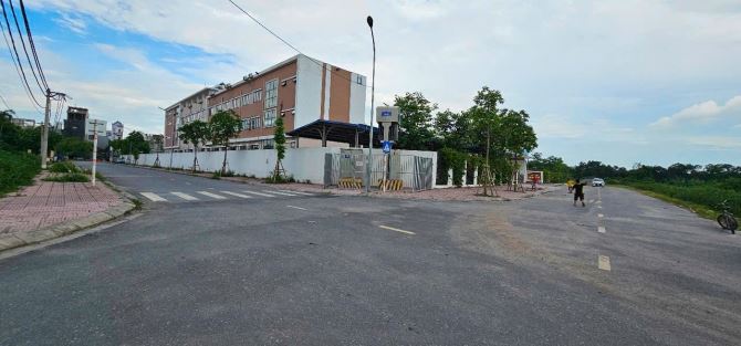 BÁN LÔ GÓC 82M2 ĐẤT ĐẤU GIÁ THỌ AM - LIÊN NINH - THANH TRÌ - 1