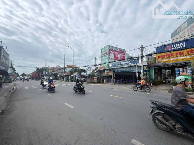 BÁN NHÀ DĨ AN MẶT TIỀN LÊ HỒNG PHONG – KINH DOANH SẦM UẤT, THU NHẬP ỔN ĐỊNH - 1