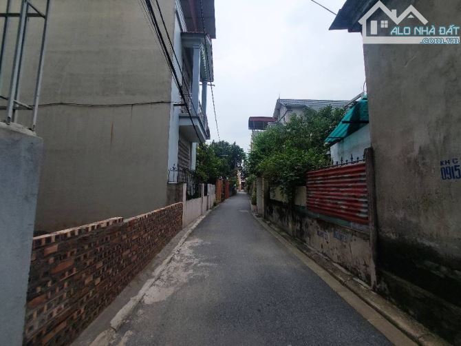 Bán 51m2 Cổ Bi, đường thông, ô tô vào đất - 1