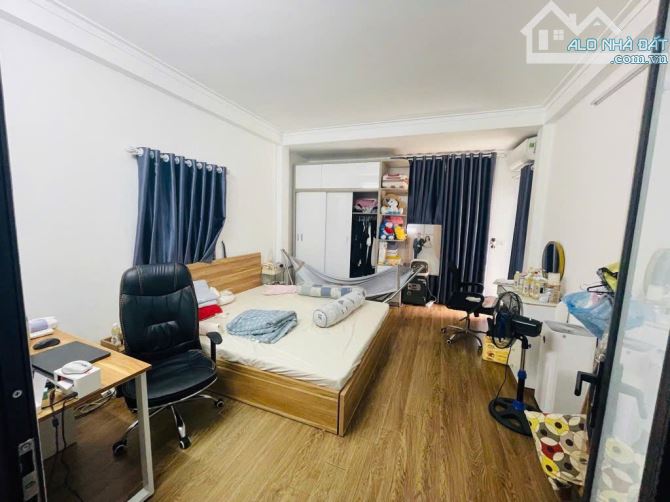 BÁN NHÀ PHỐ NGUYỄN LÂN – 42M², 5 TẦNG, CHỈ 7.6 TỶ. - 3
