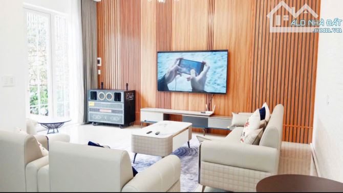 Cần Bán Villa Mới Hiện Đại Đà Lạt – View Thoáng, Full Nội Thất, Sổ Hoàn Công – Giá Cực Tốt - 2