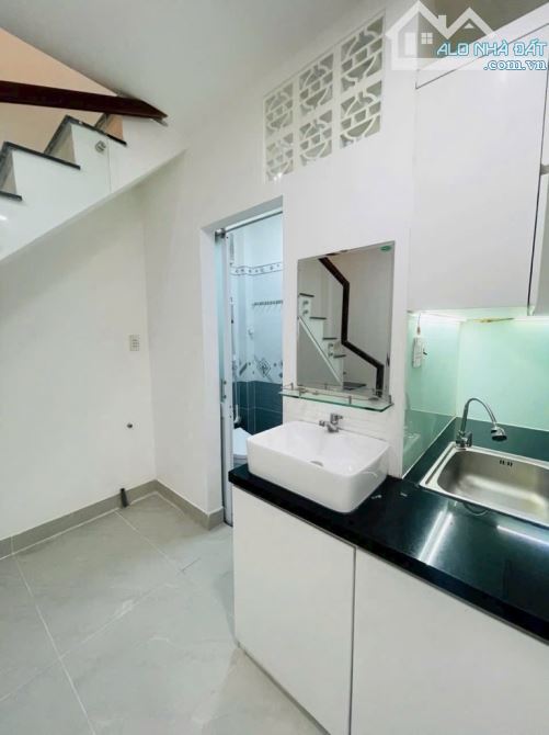 2,1T.Ỷ - SHR - VAY ĐƯỢC 1,6T.Ỷ - 2 TẦNG MỚI - DTS 44M2 - PHƯỜNG VIP TÂN HƯNG - Q7 - 2