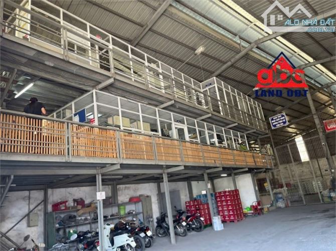 XT448 nhà xưởng cho thuê ổn định, đuòng rộng thuận lợi di chuyển hàng hóa. khung thép kiên - 2