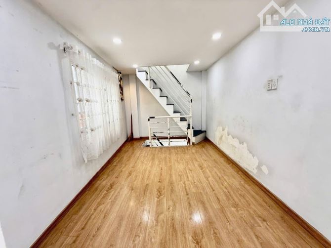 Bán nhà 3 tầng ngang 4.8m, Trần Bình Trọng, Phường 5, Bình Thạnh, giá nhỉnh 2 tỷ - 2
