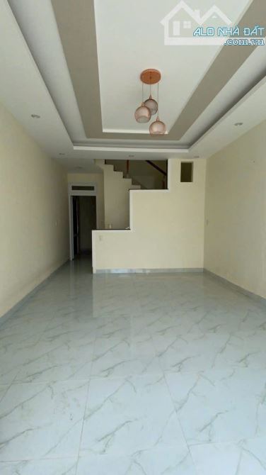Giảm giá Bán gấp nhà xd sổ riêng đường Hồ Xuân Hương , Đà Lạt - 54m2 - chỉ 3.45 tỷ - 2