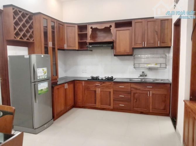 Bán Chung Cư Xuân Diệu, Căn góc 2 mặt tiền, Tầng 1, phường Trường An, TP Huế, chỉ 1,7 Tỷ - 2