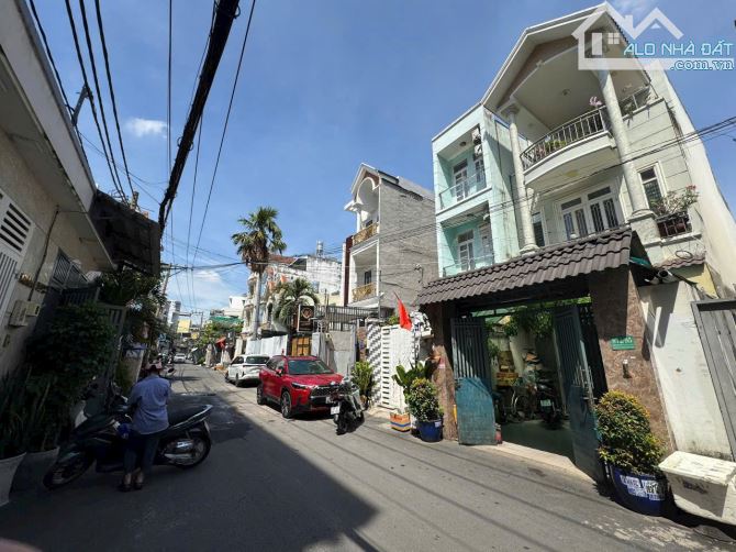 Bán Nhà HXT 8m Quang Trung P.8-GV. DT: 4x18m, Cn 66m2. Nhà 1 Trệt 2 Lầu ST GIÁ 8.5 TỶ TL - 2