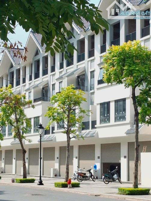 Cần bán biệt thự khu đô thị hinode royal park - 2