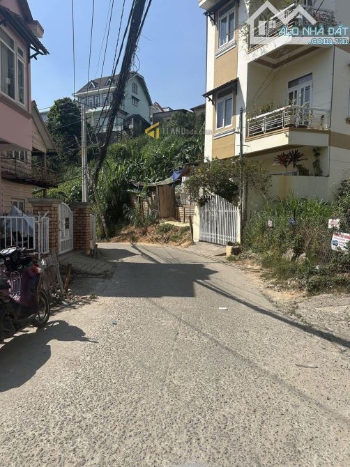 NHÀ LIÊN KẾ NGANG ĐẸP 9M ĐƯỜNG Ô TÔ 6M NGAY BỆNH VIỆN TỈNH LÂM ĐỒNG - 2