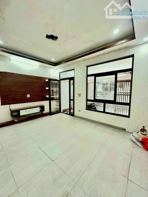 Bán nhà đẹp Mỹ Đình 68m x 5T, MT 5m, ngõ thông, ô tô, Kd, dân xây, Full NT 13,6 tỷ - 2