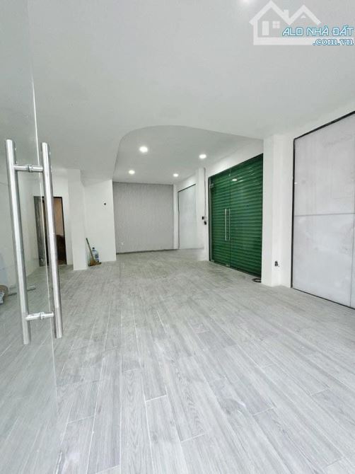 Bán nhà Căn Góc Phan Văn Trị gần trường ĐH Văn Lang, 10ty - 2