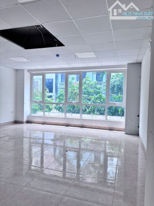 BÁN NHÀ MẶT PHỐ TRƯƠNG CÔNG GIAI - 100m2, 7 tầng, 67 tỷ - THANG MÁY - CÓ HẦM ĐỂ XE - 4