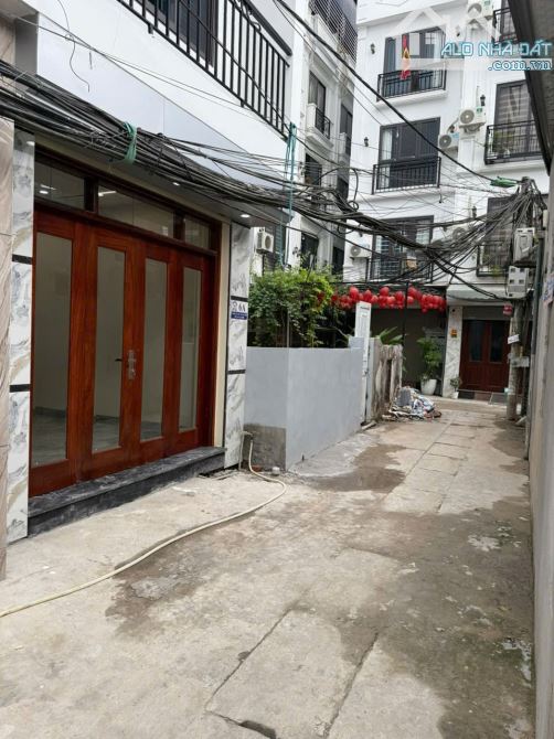 CẦN BÁN NHÀ CỰ KHỐI LONG BIÊN HÀ NỘI. - 2