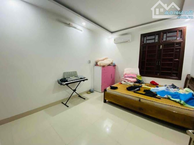 Bán nhà Nguyễn Thúc Trâm, 2 mặt tiền trước sau – lề rộng – 3 mê – sổ vuông, 9.2 tỷ - 2