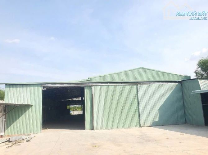 Cho thuê nhà xưởng 2200m2 tân an, vĩnh cửu, đồng nai - 2