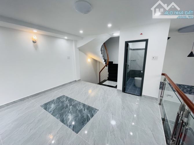 nhà đẹp khu VIP Lê văn sỹ ngang lớn - 2