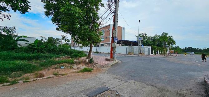 BÁN LÔ GÓC 82M2 ĐẤT ĐẤU GIÁ THỌ AM - LIÊN NINH - THANH TRÌ - 2