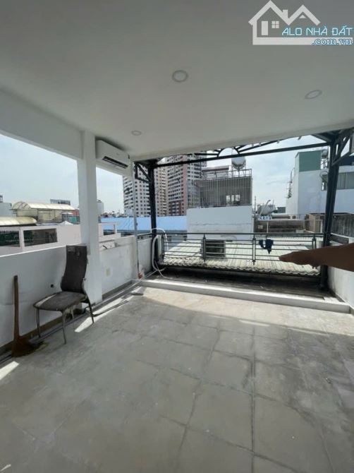 CẦN BÁN NHÀ 5 TẦNG ĐANG KHAI THÁC CĂN HỘ DỊCH VỤ – TRUNG TÂM QUẬN 3 – LÊ VĂN SỸ - 2