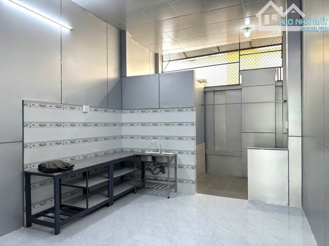 Cho thuê nhà trệt mới xây xong trục chính hẻm Trần Phú vị trí cực đẹp để kinh doanh - 3