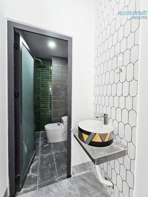 Giá 2 tỷ 750. Bán nhà 1 trệt 1 lầu mới 100% phường Tân Vạn, Biên Hoà. 5x14m. Đường ô tô. - 3