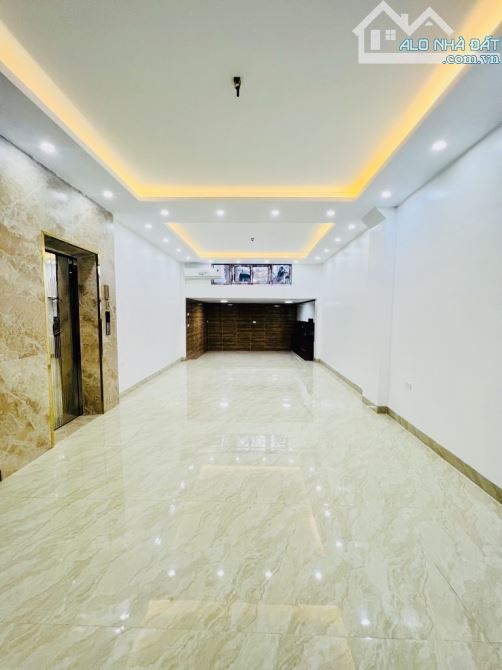 BÁN NHÀ LÒ ĐÚC - TRẦN KHÁT CHÂN - NGÕ THÔNG 2 MẶT NGÕ - 68M x 5T THANG MÁY. GIÁ 13.25 TỶ - 3
