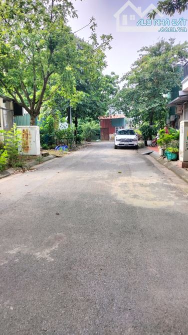 TĐC - Đông Dư -120m 3 Tầng - MT 8m - Dân Xây kiên cố - Ở+ Cho Thuê chỉ_13,85 Tỷ - 3
