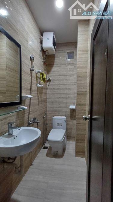 TTTP - NGUYỄN TRI PHƯƠNG - NHÀ 3 TẦNG KIÊN CỐ, ĐẸP Ở NGAY – Ô TÔ ĐỖ CỬA– CHỈ 6.X TỶ - 82M2 - 3