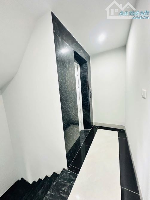 Kinh doanh văn phòng phố Thái Hà Đống Đa 57m2 7 tầng mt 5.25m - 3