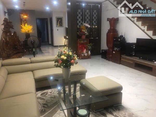 CHỈ 13,5 TỶ - 150M2 - NHÀ 3 TẦNG KIÊN CỐ - 5PN - KIỆT Ô TÔ ĐỖ - BIỂN LÊ HỮU TRÁC - SƠN TRÀ - 3